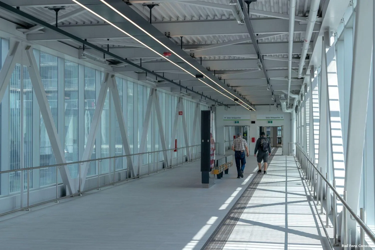 Station du REM à Brossard